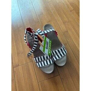 Crocs Womens 'Leigh Graphic Wedge' Open Toe Shoes 9W